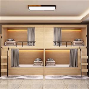 Bed and bunk beds in the B&B, student dormitory staff go up and down bed